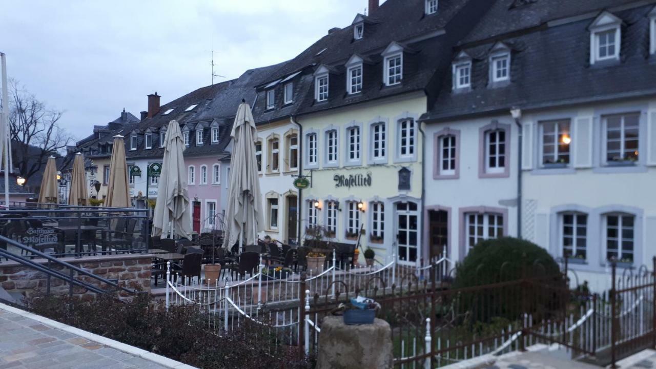 Apartment Am Zurlaubener Ufer Trier Exteriör bild